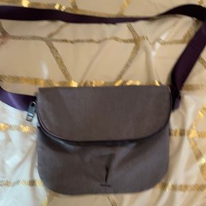 Lululemon cross body/Fanny pack
